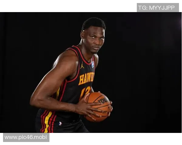 Scotto：老鹰将裁掉中锋杜普-里斯